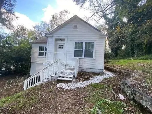 7 Duke St NE, Rome, GA 30161