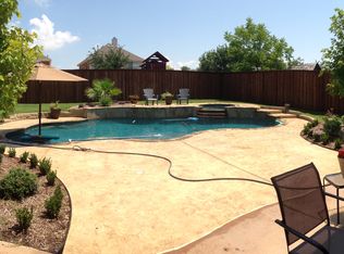 329 Green Acres Dr, Murphy, TX 75094
