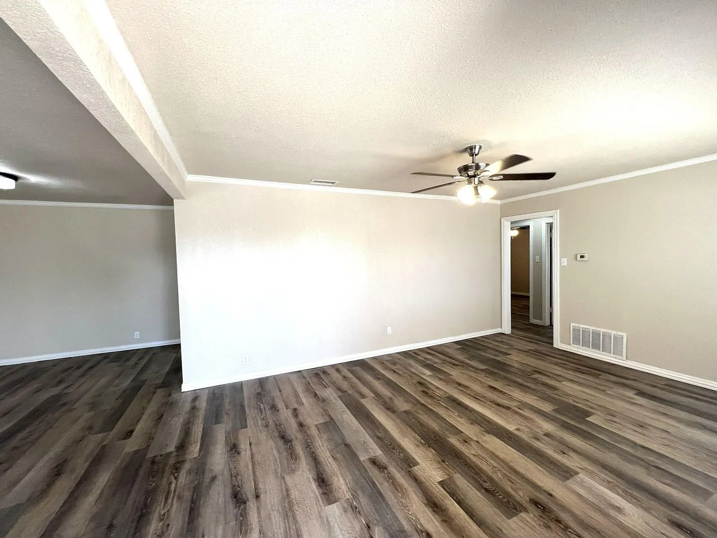 **Beautiful Western Estates Home** — Photo 3