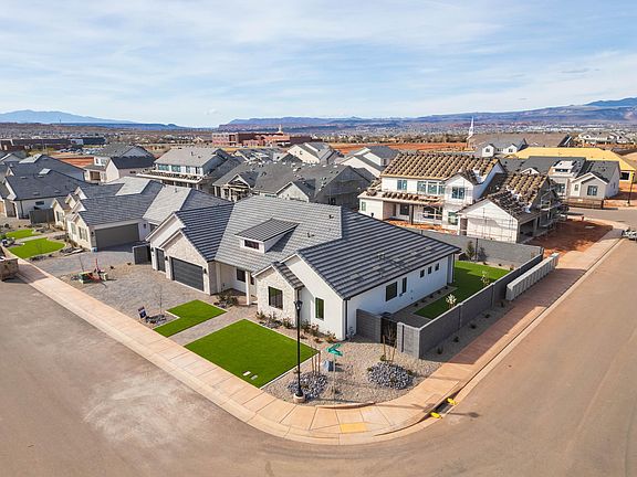 2nd image of 367 E Sidbury Rd