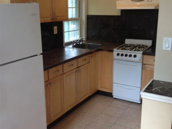 36 South St #4, Goshen, NY 10924