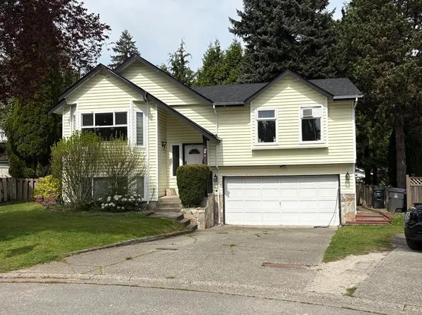 8063 138a St, Surrey, BC V3W 9B3