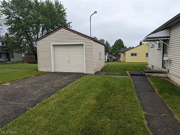 5th image of 1302 Aberdeen Ave