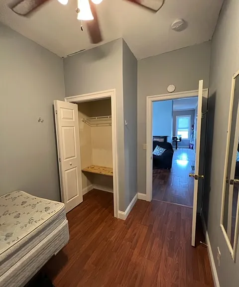 301 Lexington Ave #22 — Photo 6