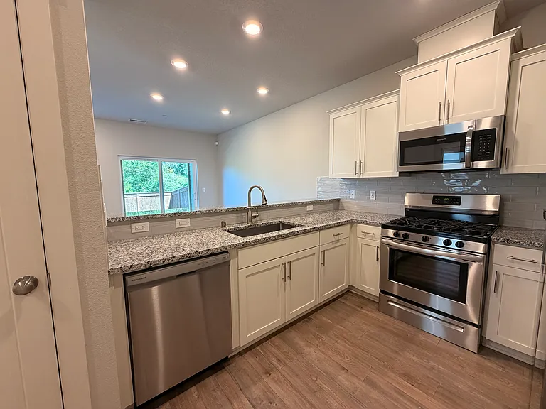 4300 S Laughing Water Cir — Photo 11