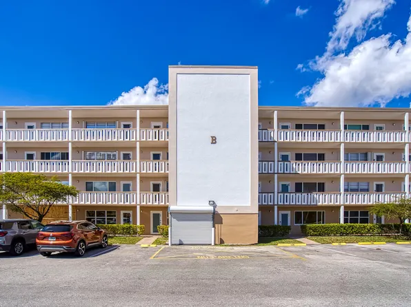 334 Dover B #334, West Palm Beach, FL 33417