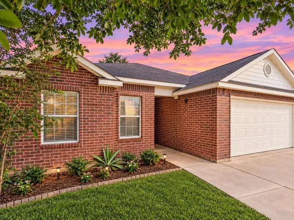 16205 Sun View Ln, Conroe, TX 77302