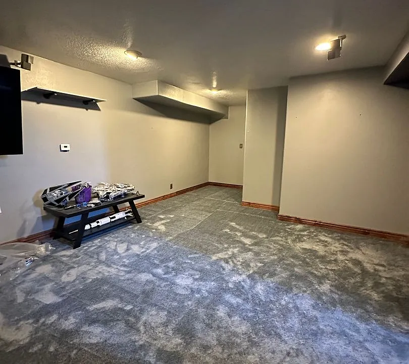 162 N 2475 W