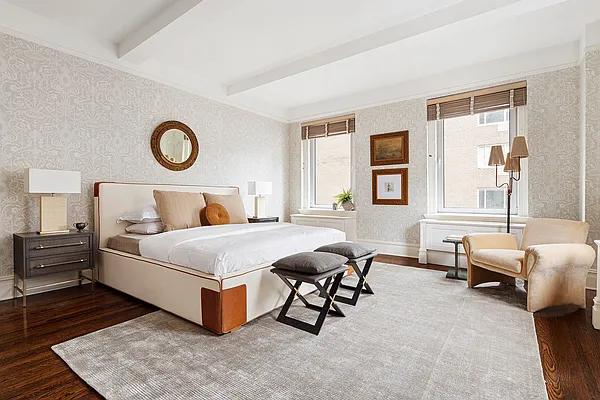 Sold by Compass | media 8