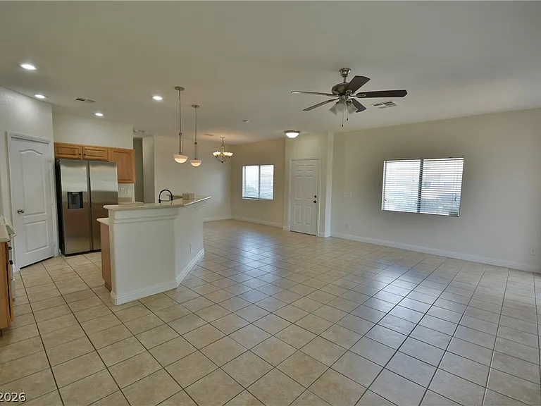 6555 Bucking Horse Ln #103 — Photo 7