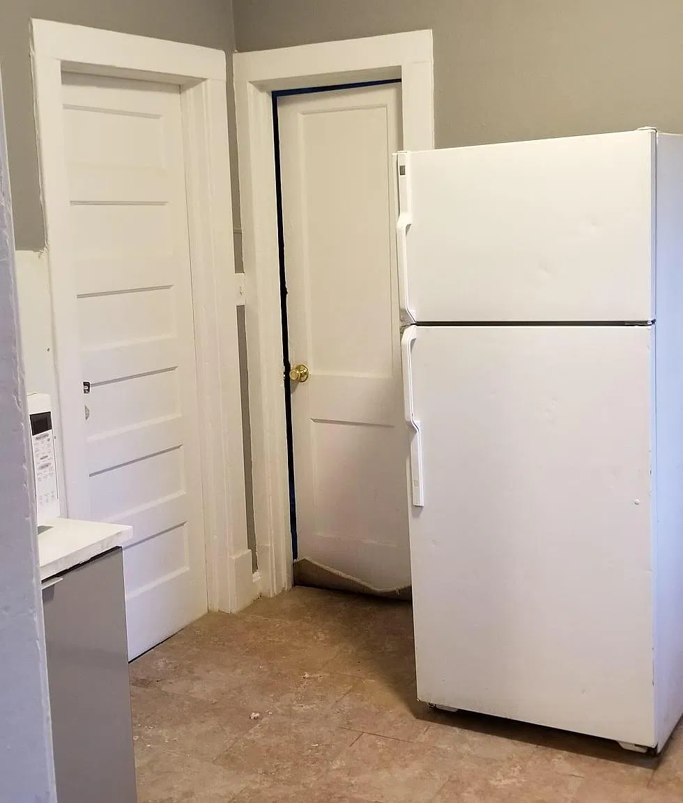 1810 Grandview Boulevard — Photo 3