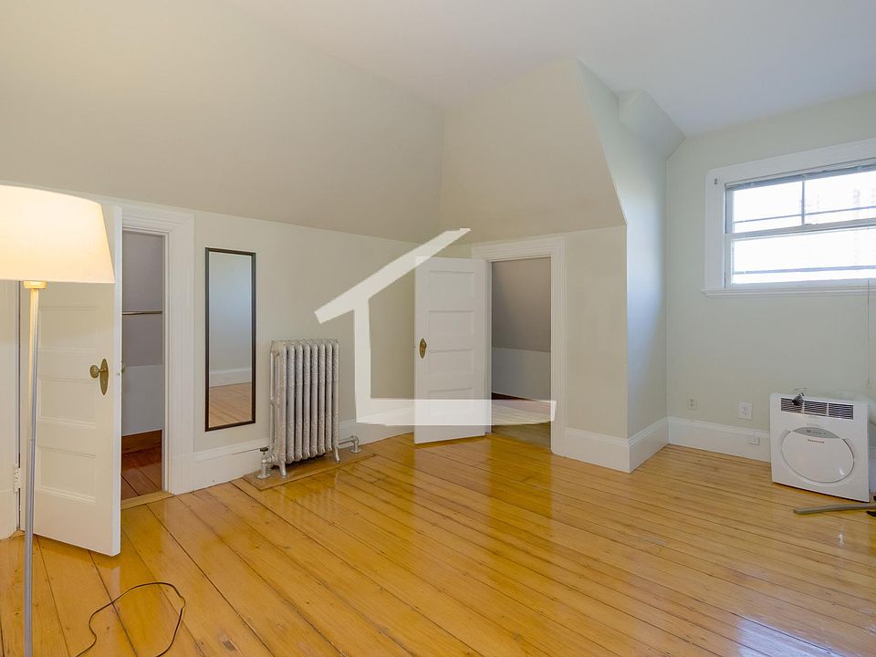 1st image of 147 Babcock St #23