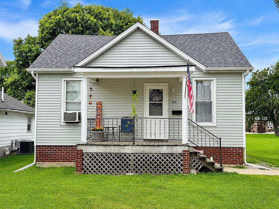 1st image of 414 Locust St