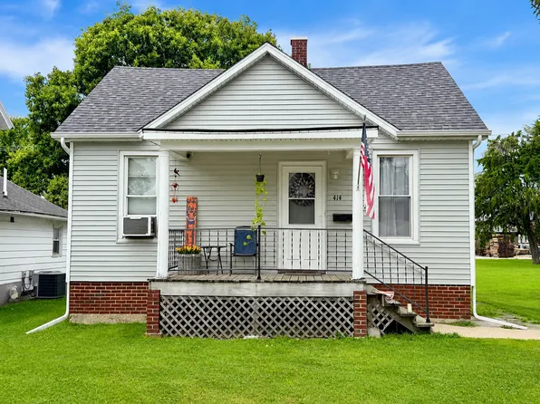 414 Locust St, Minonk, IL 61760