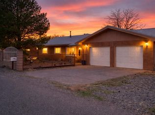 4659 Gordon Rd, Los Lunas, NM 87031