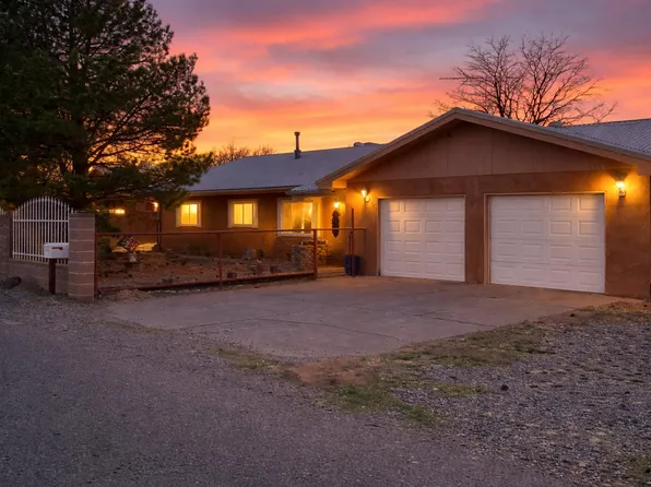 4659 Gordon Rd, Los Lunas, NM 87031