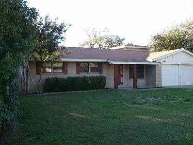 1st image of 4004 Linkmeadow Dr