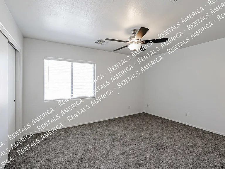 22216 W Hadley St — Photo 15