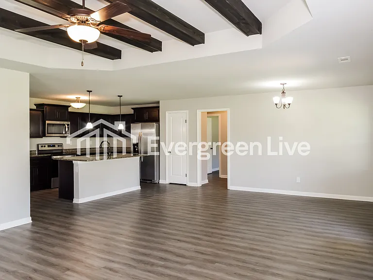 105 Ocean Springs Ave — Photo 4