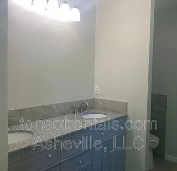 31 John Halford Ct — Photo 14