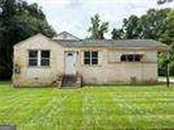 1320 Winona Ave, Griffin, GA 30223
