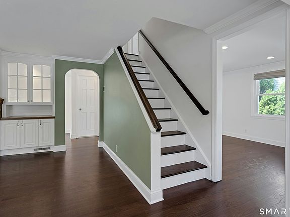 5th image of 53 Wolfpit Avenue