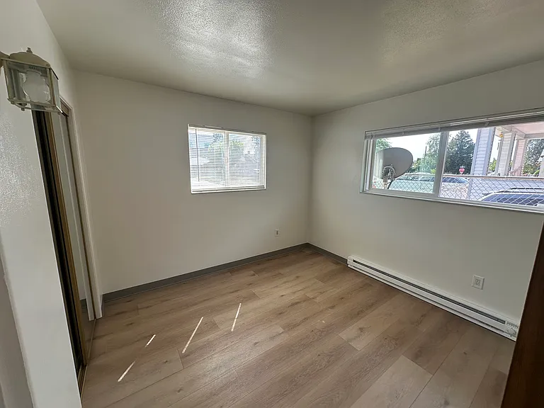 210 S 8th Ave #1 — Photo 11