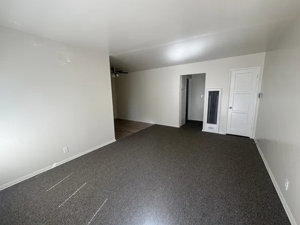 1136 Linden Ave APT 6, Long Beach, CA 90813