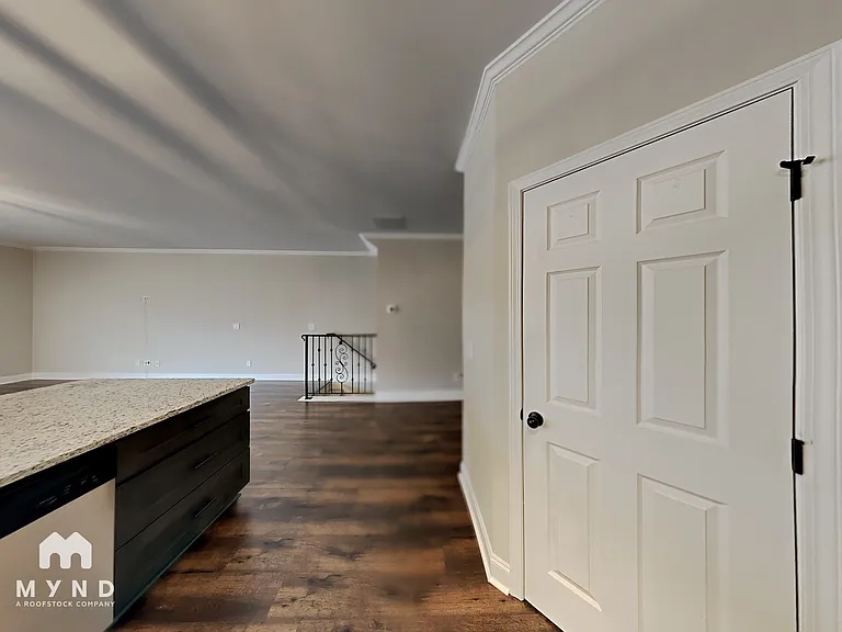 201 Jackson Pl NW — Photo 10