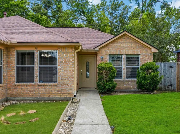 23619 Summer Pine Dr, Spring, TX 77373