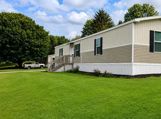 4 Big Pine Rd, Honesdale, PA 18431