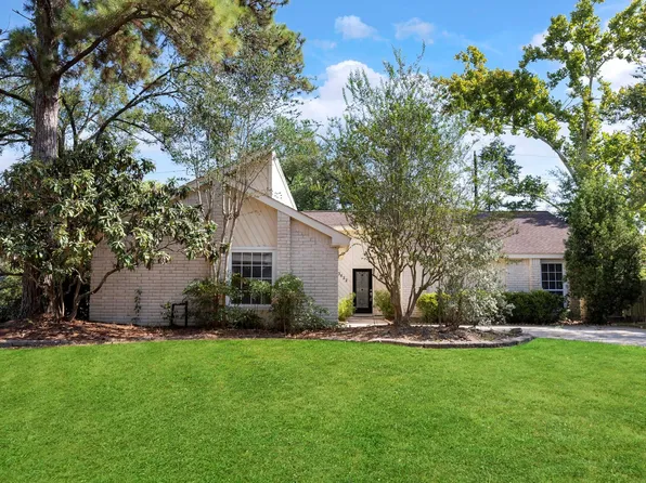 3622 Hill Springs Dr, Kingwood, TX 77345