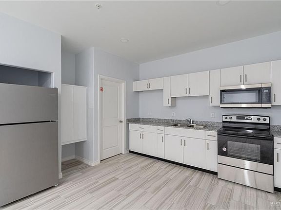 3rd image of 1306 Royola St #4