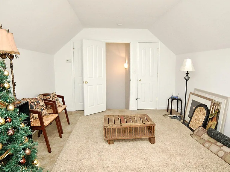 Bonus Room Upstairs- great for storage