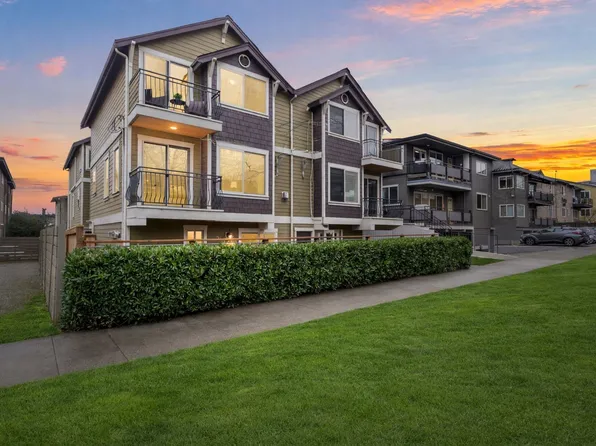 1409 NW 63rd Street #A, Seattle, WA 98107