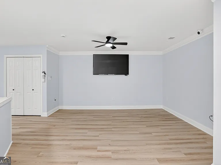 312B Louise Ln #4-B — Photo 11