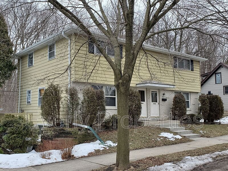 1st image of 3316 S Illinois Ave