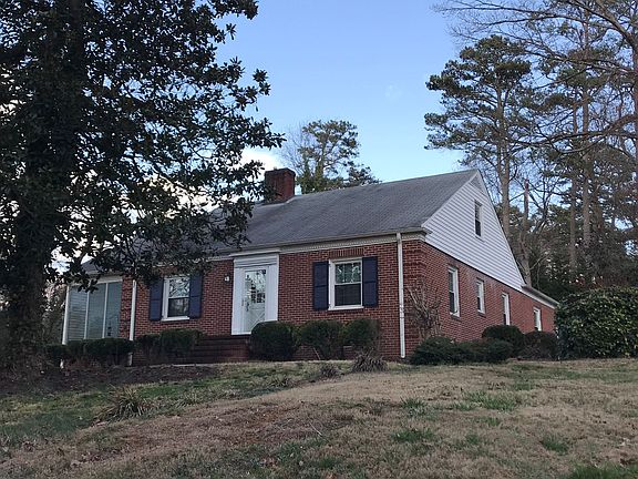 2nd image of 4824 Starmount Dr
