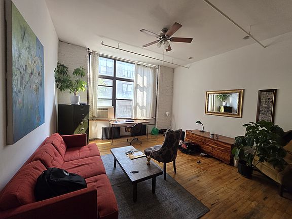 2nd image of 476 Jefferson St APT 412
