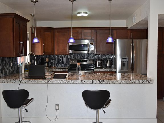 3rd image of 2338 W Lindner Ave Unit 16
