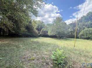 35 Davis St, Danville, VA 24541