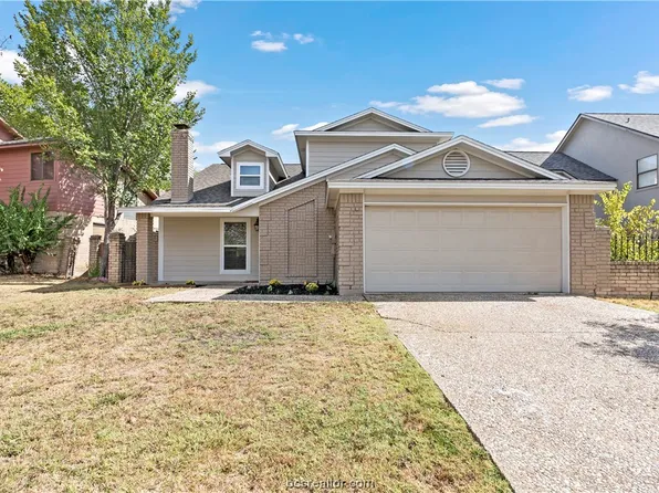 2914 Broadmoor Dr, Bryan, TX 77802