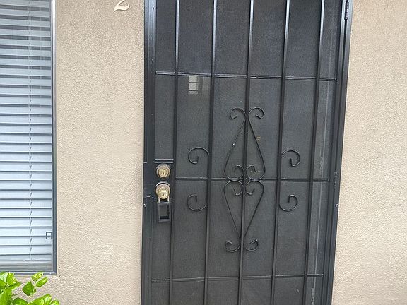 3rd image of 348 Cerritos Ave APT 2