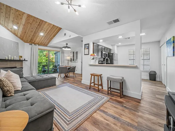4777 Cedar Springs Rd APT 3Q, Dallas, TX 75219