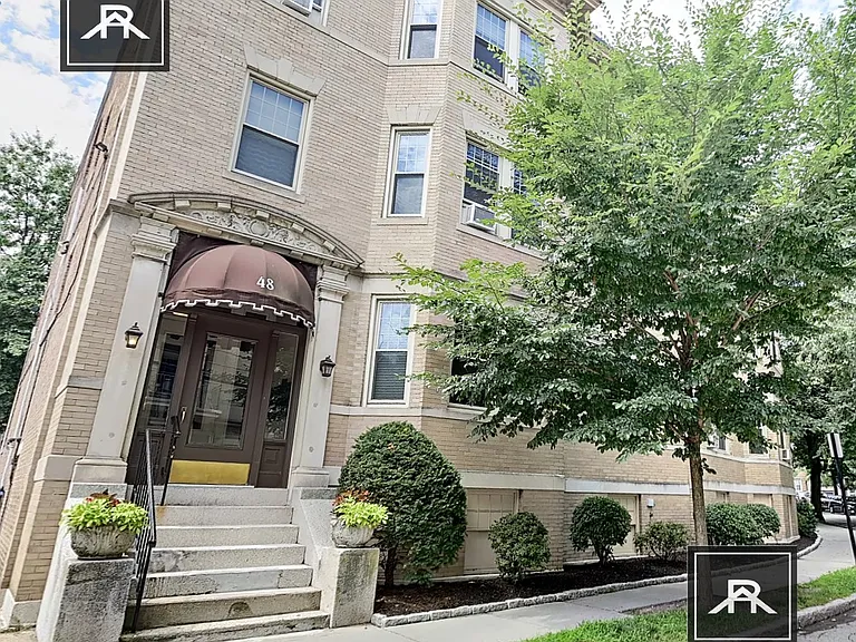 46 Dwight St #2 — Photo 9
