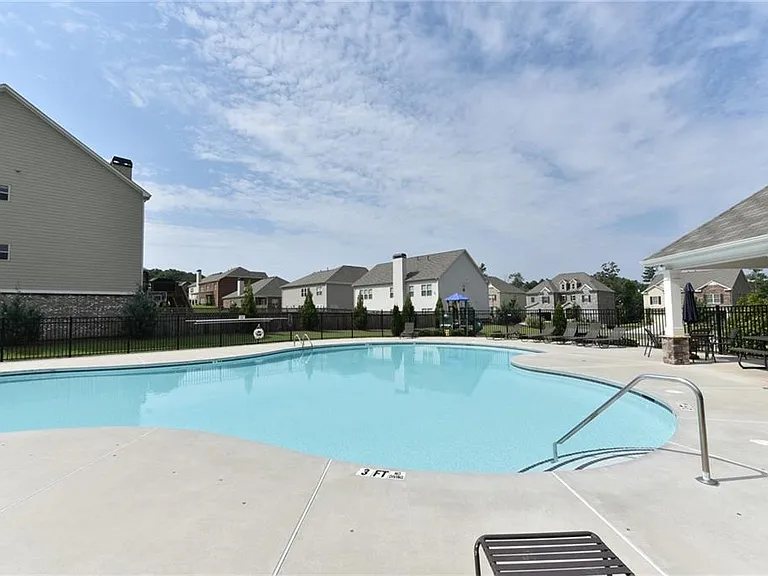 4228 Woods Creek Ln — Photo 88