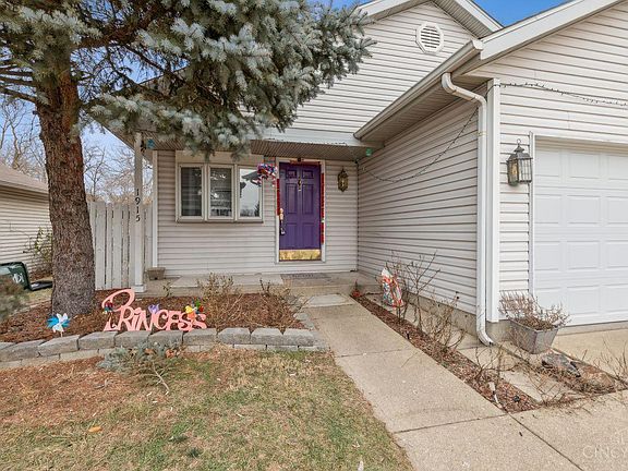 3rd image of 1915 Monarch Dr