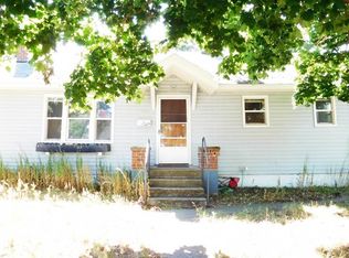 5217 N Wall St, Spokane, WA 99205