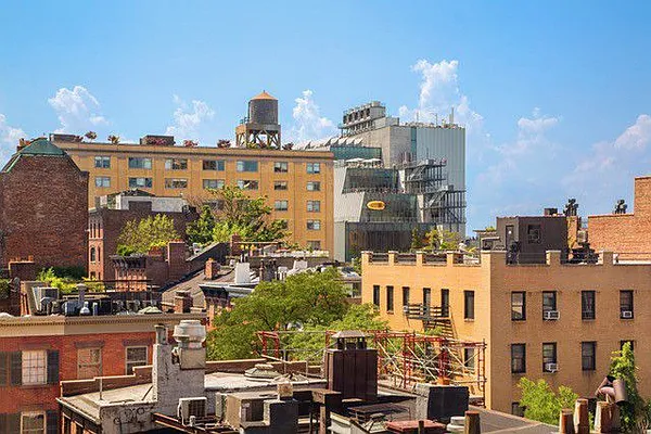 Sold by Town Residential | media 16