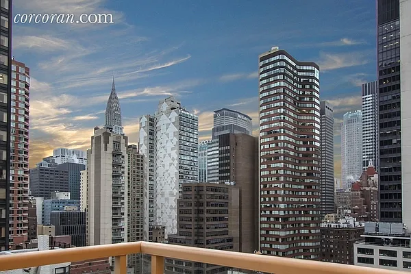 Rented by Corcoran | media 17